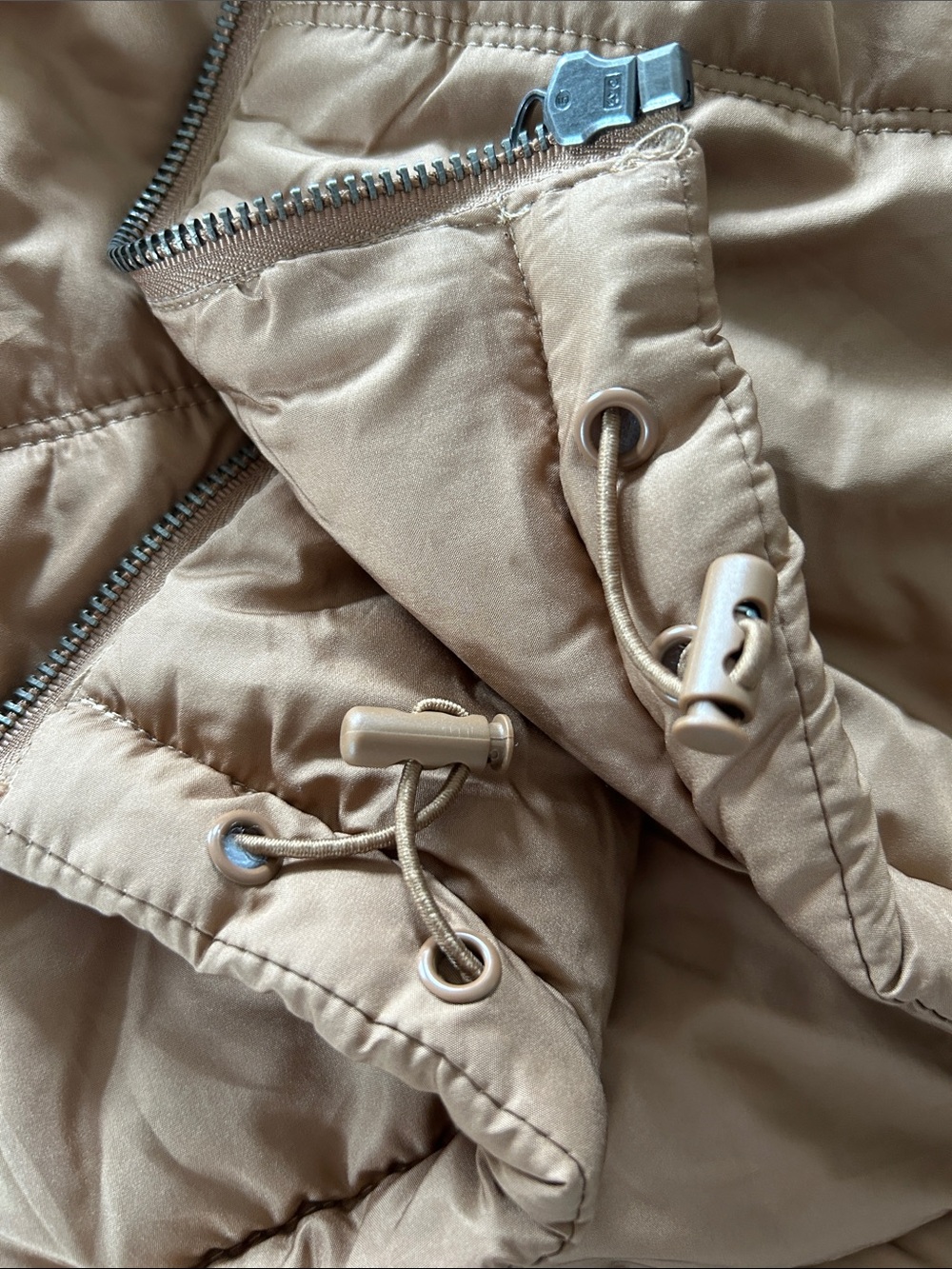 Thread & Supply Issy Puffer Vest Sz M w MEASUREMENTS Cropped Style Caramel Colot - Picture 12 of 12
